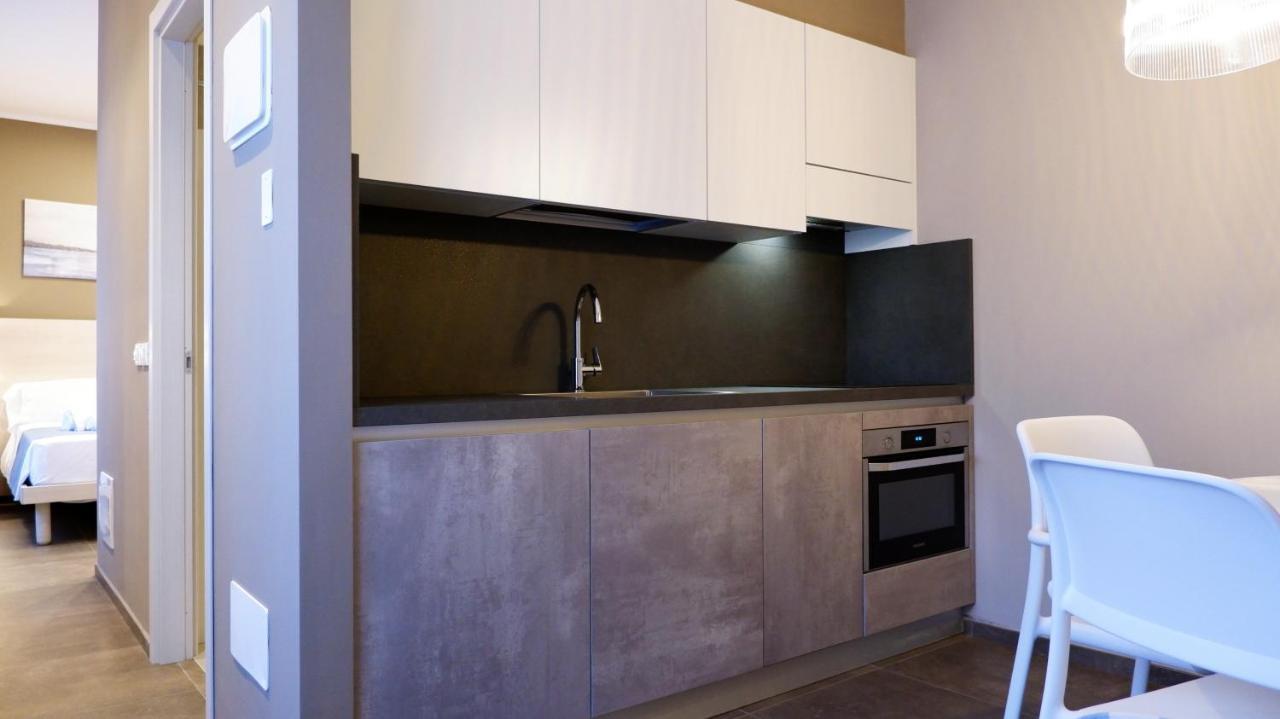 Pianomare Riviera Apartments And Rooms Империа Екстериор снимка