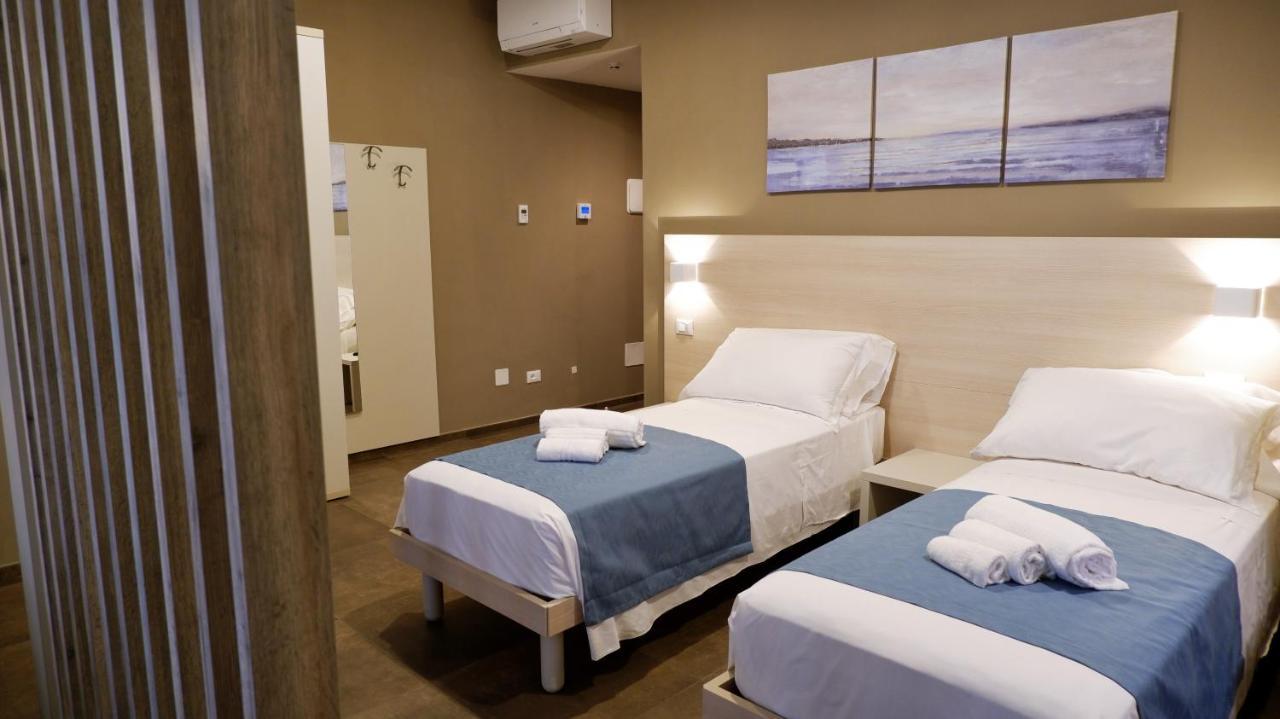 Pianomare Riviera Apartments And Rooms Империа Екстериор снимка