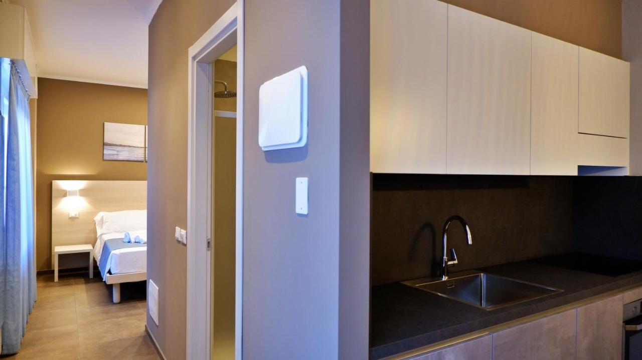 Pianomare Riviera Apartments And Rooms Империа Екстериор снимка