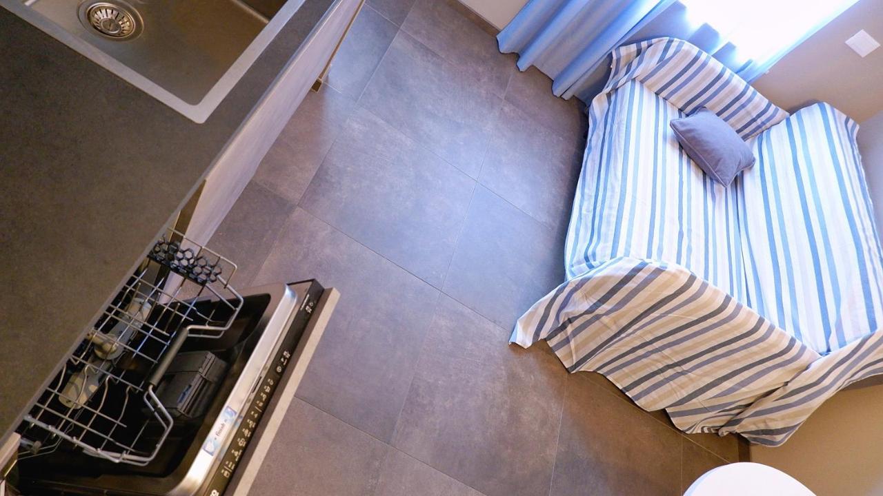 Pianomare Riviera Apartments And Rooms Империа Екстериор снимка