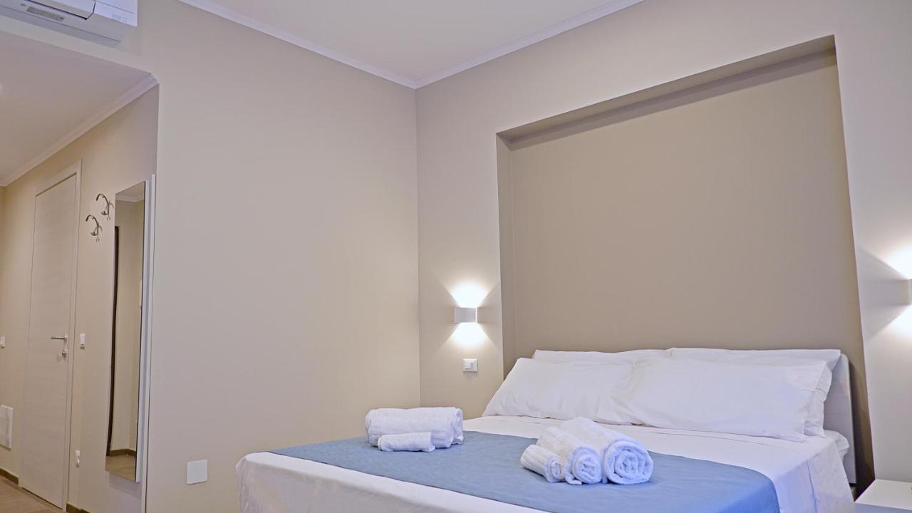 Pianomare Riviera Apartments And Rooms Империа Екстериор снимка